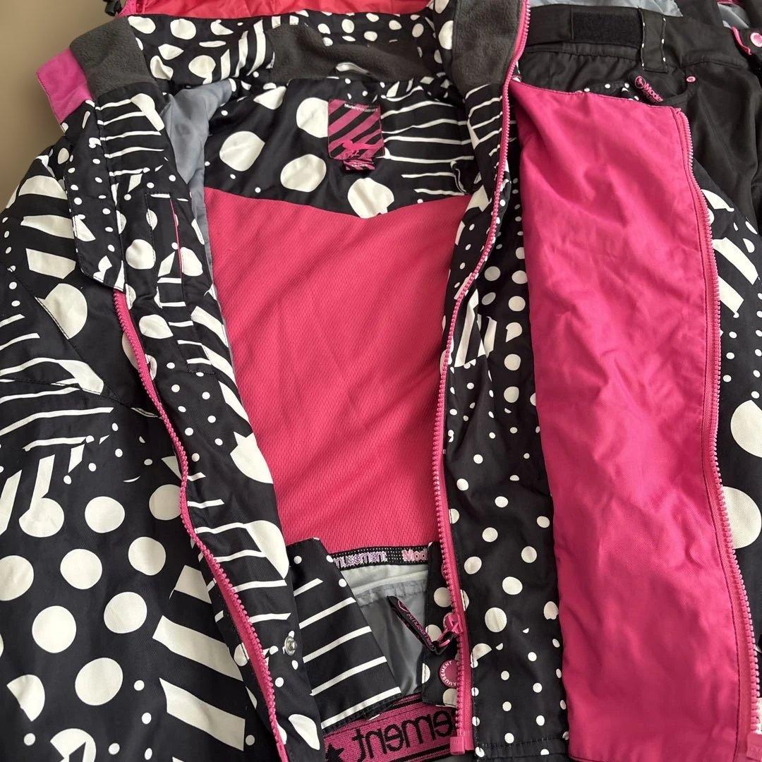 モダンアミューズメント　スノーウェア　スキー　スノボ　雪遊び　L ピンク　黒