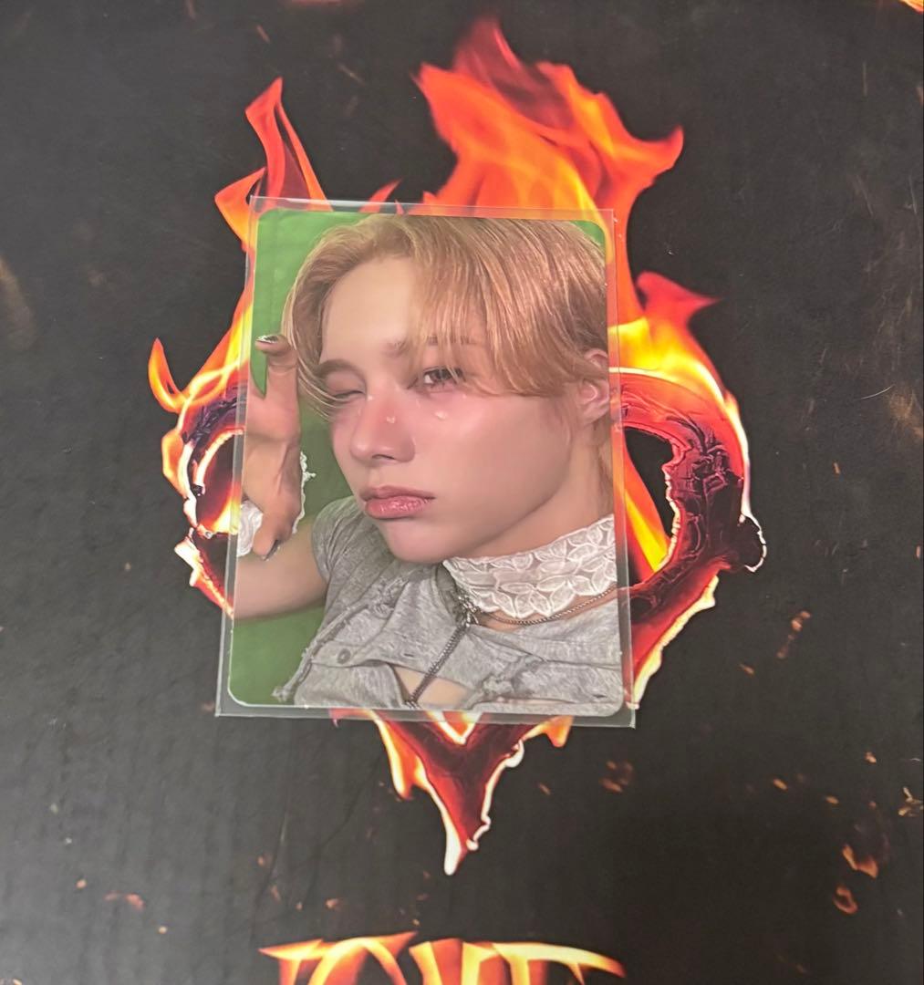 XLOV SPECIALPACK ルイ トレカ