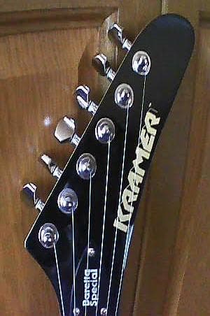 『KRAMER』 エレキギター