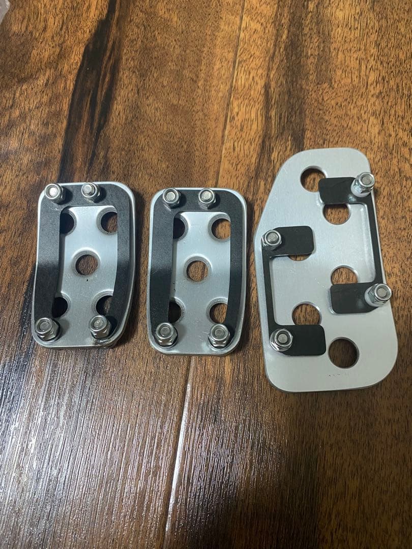 APIO アピオ アルミペダルセット“ググっとくん”/ JB64、JB74MT車