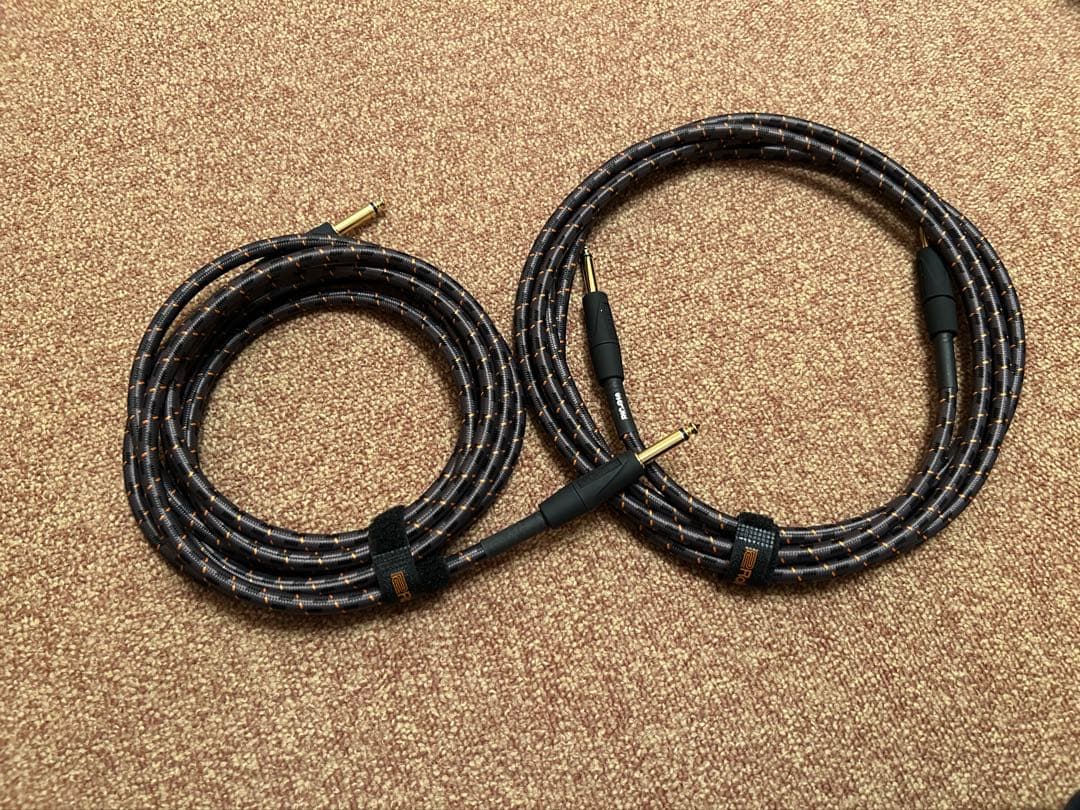 Yamaha MODX6 シンセサイザー 61鍵　専用ケース他シールドなど付属