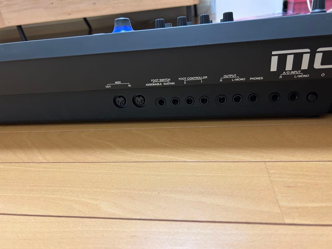 Yamaha MODX6 シンセサイザー 61鍵　専用ケース他シールドなど付属