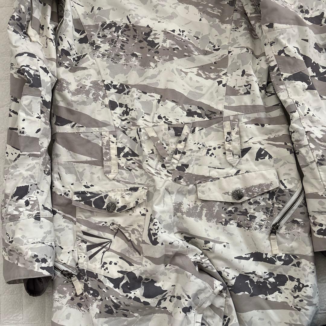 burton ジャンプスーツメンズS スキースノボ迷彩柄グレー