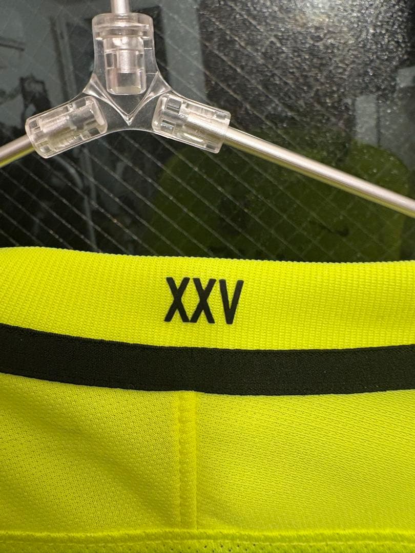 浦和レッズ LEE選手 サイン入りシャツ 20番