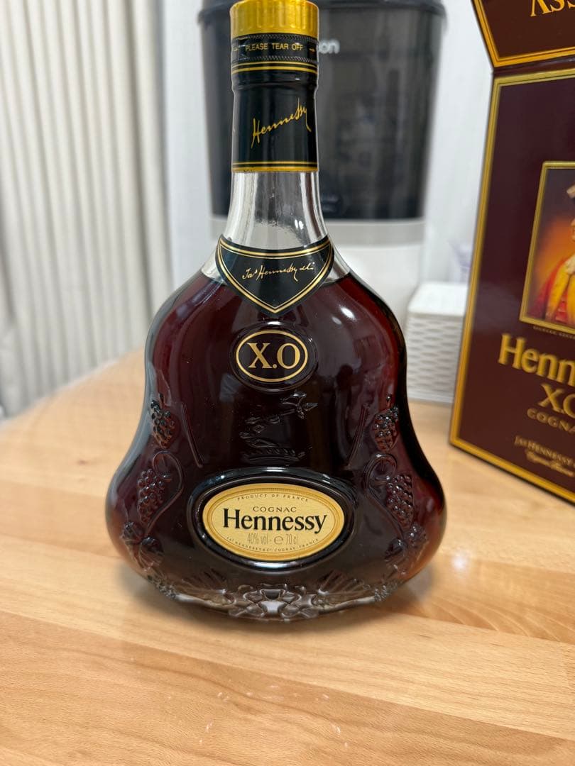 Hennessy XO 金キャップ 700ml ブランデー 【古酒】