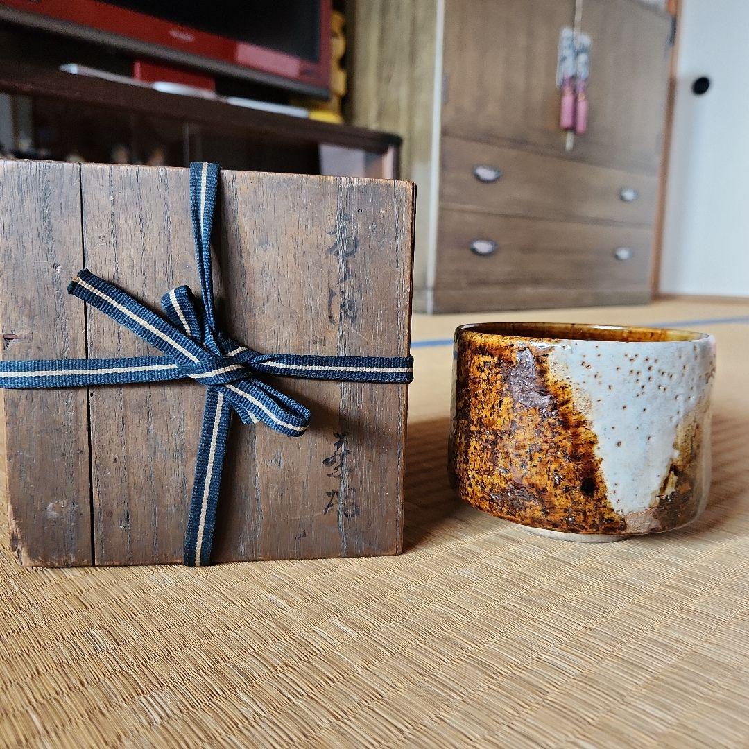 古い唐津筒茶碗