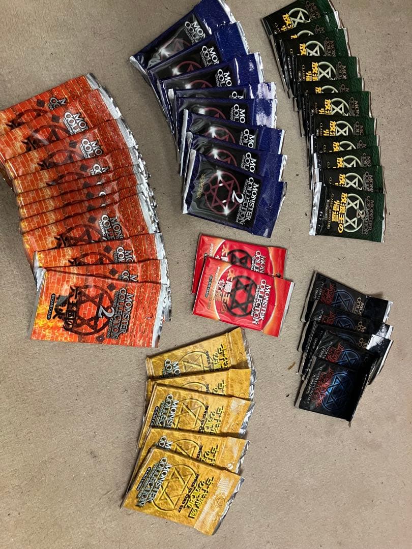 g*n様 【トレカ福袋】モンスターコレクション42パック