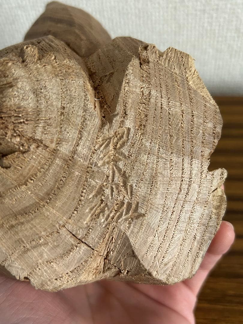 吉田マホガニー ／ 翠帆　木彫り