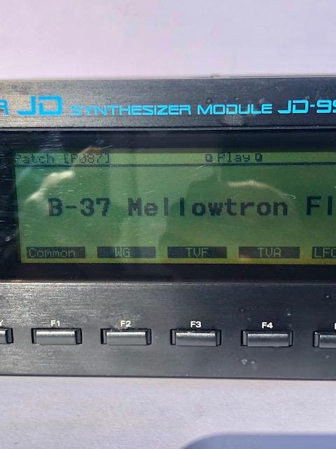 Roland JD-990 シンセサイザーモジュール