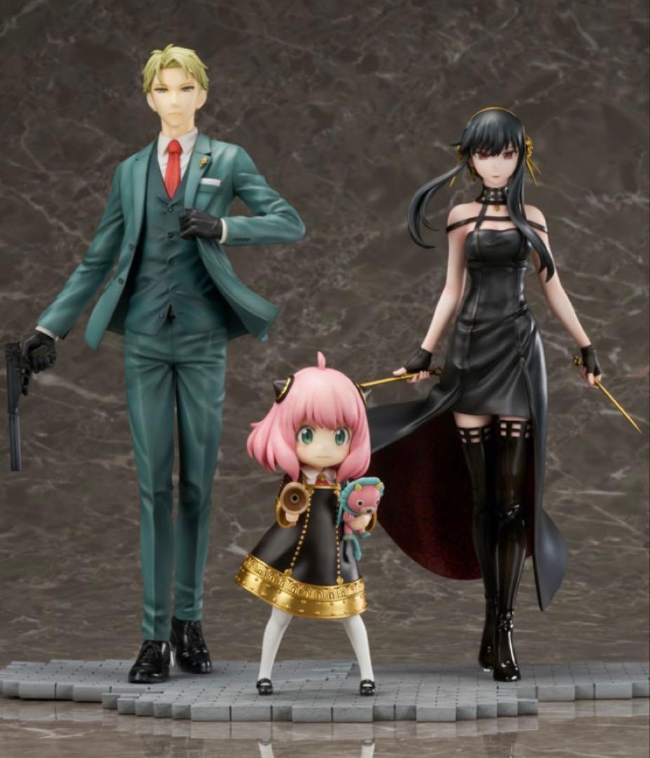 F:NEX SPY×FAMILY フィギュア　アーニャ　ヨル　ロイド　フィギュア