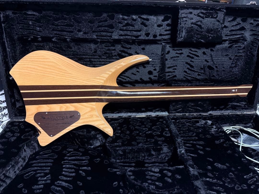 眠*…様 [希少] Aviator Guitar Nighthawk6 Left