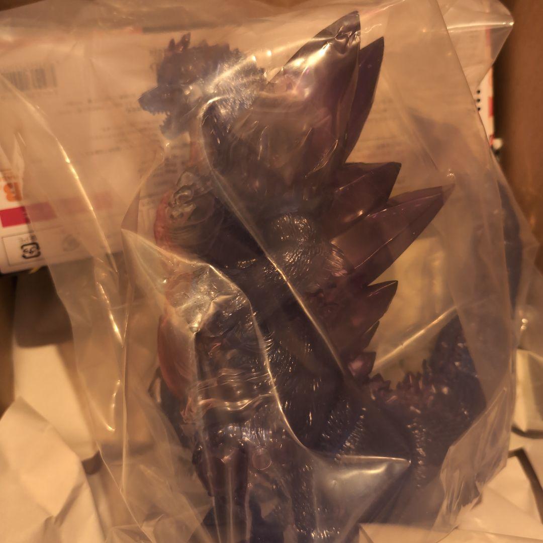 GVA-BC　スペースゴジラ　Frog Tree（紫水晶）core ソフビ