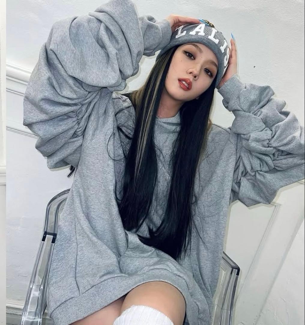 LALISA BEANIE 公式グッズ BLACKPINK リサ ニット帽