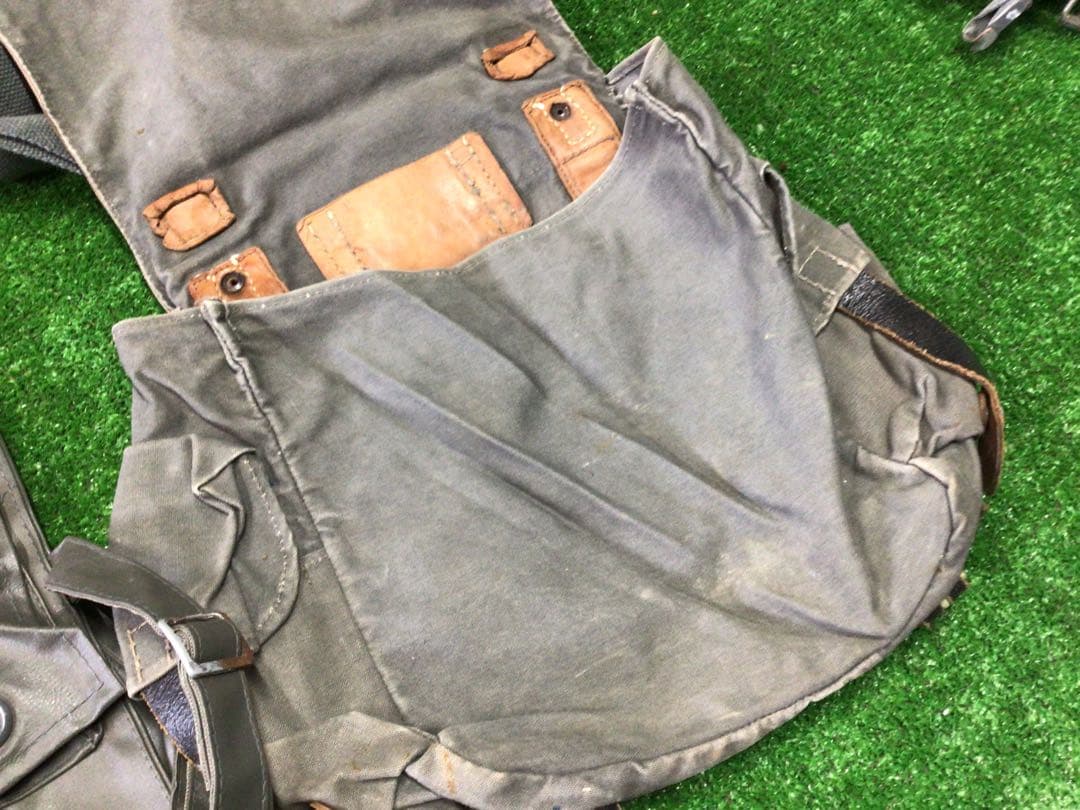 ④ 東ドイツ軍 NVA オーストリア軍ミリタリー バッグ ヨーロッパ軍装品