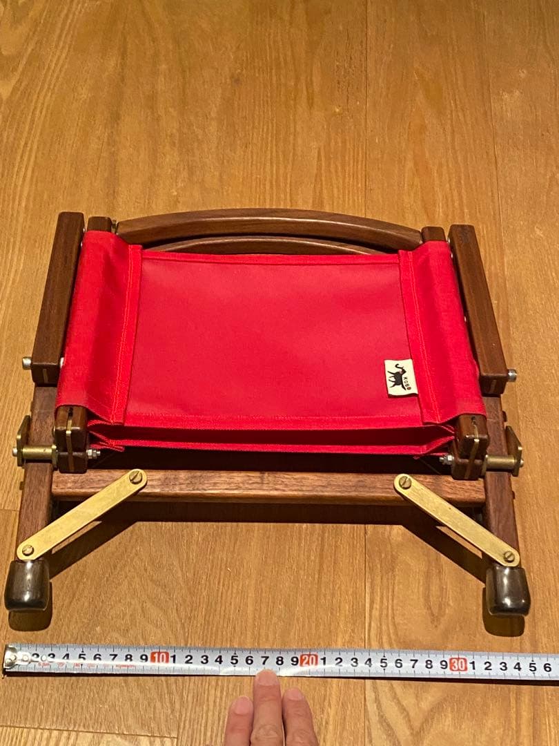 ミニチュアカーミットチェア