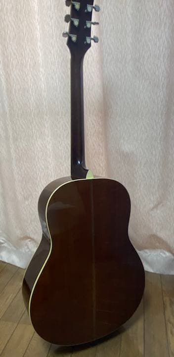 モーリスアコースティックギターMG-30