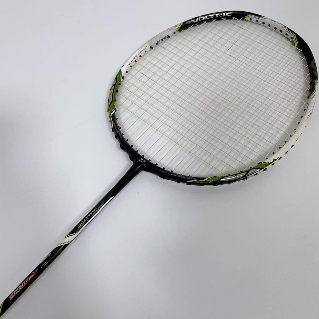 【美品】YONEX VOLTRIC Z-FORCE ボルトリックジーフォース