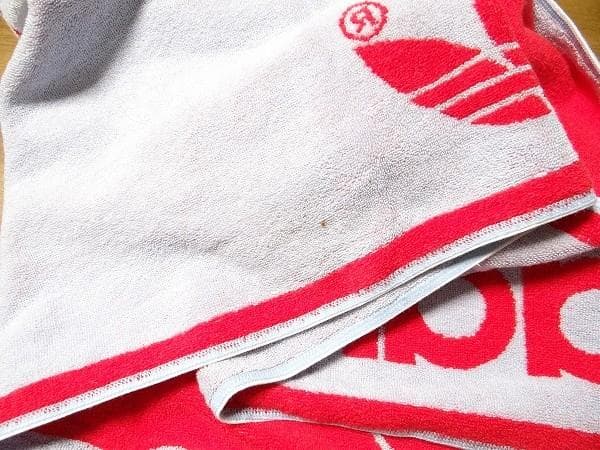 80年代 ビンテージ 日本製 デサント アディダス 大型タオル レトロ 当時物