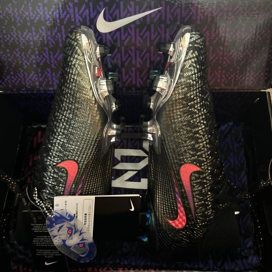 マーキュリアルスーパーフライ　エンパぺモデル