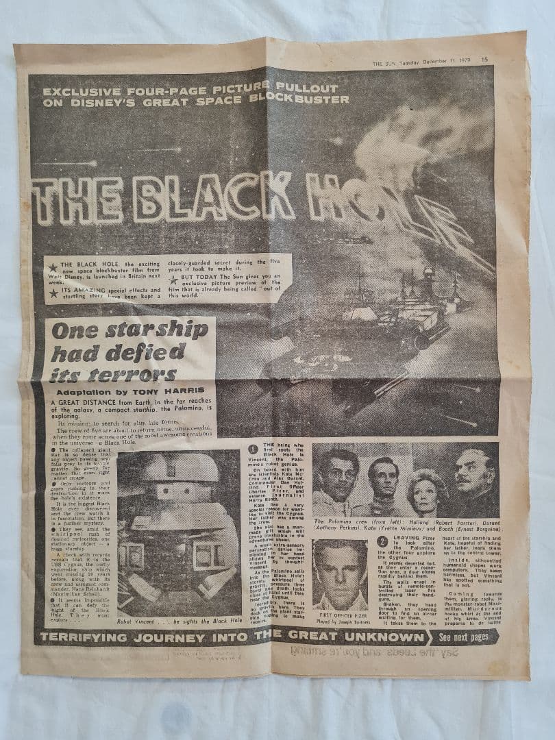 その他 Disney \"The Black Hole\" novel and cards