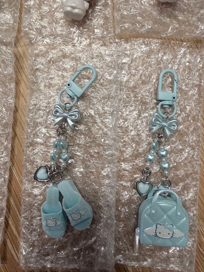 サンリオ　ハローキティ シークレットキーホルダー 8個セット