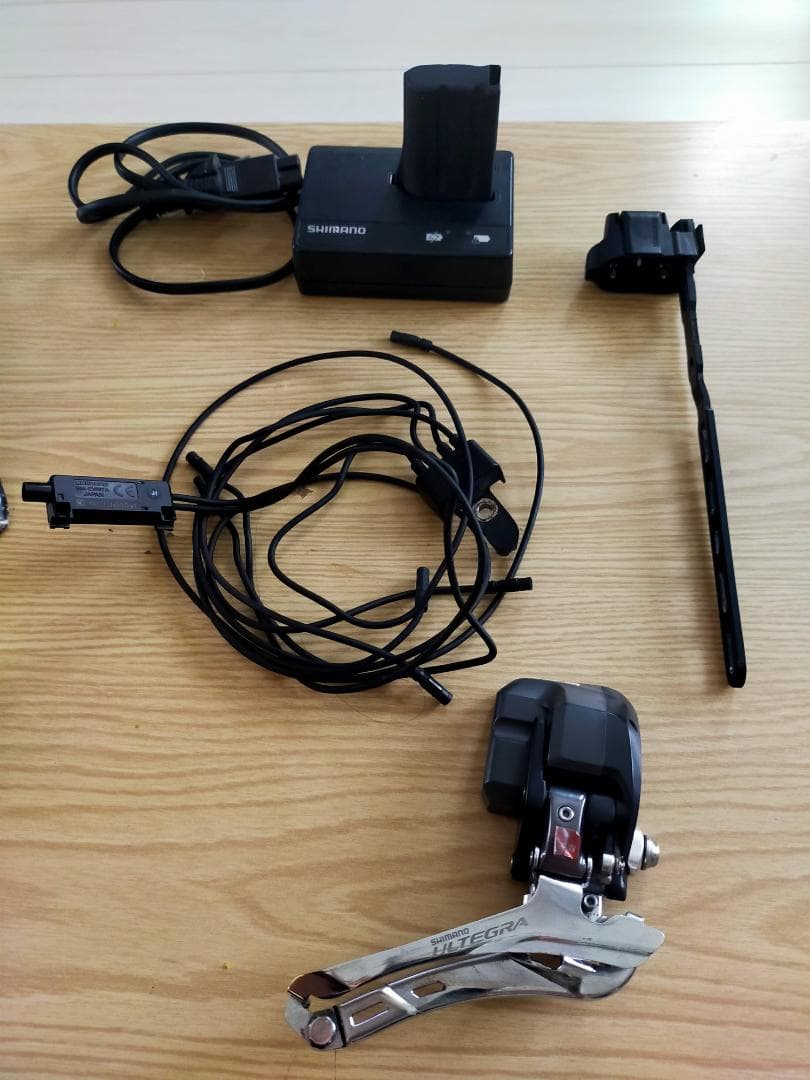 シマノSHIMANO アルテグラ ULTEGRA DI2 6770 10S ③
