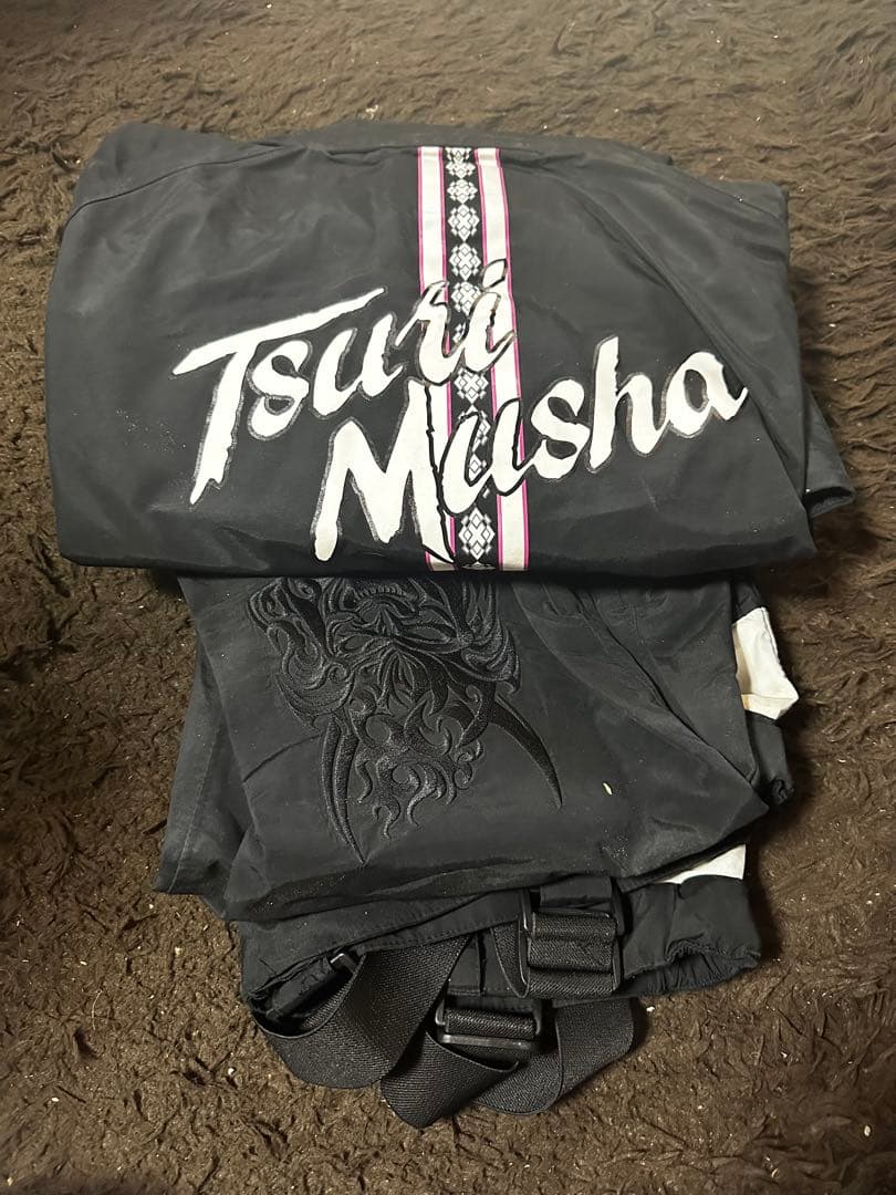 釣武者レインスーツになります