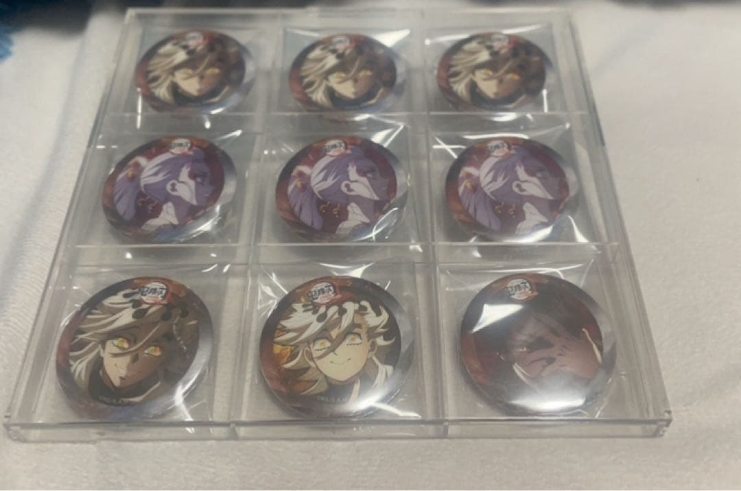 鬼滅の刃　ufotable cafe 缶バッジ　童磨　堕姫　無惨　セット