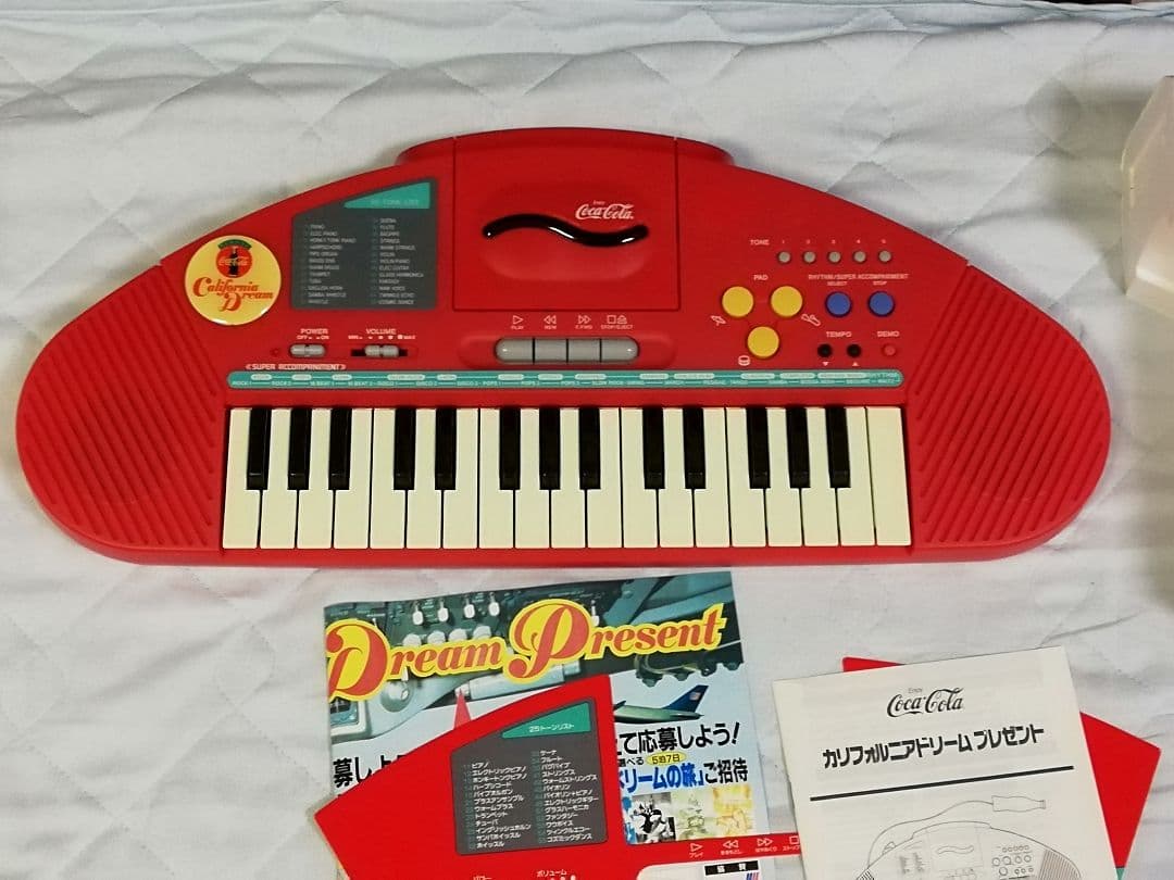 コカ・コーラ　カリフォルニア·ドリームプレゼント　カラオケカセットキーボード