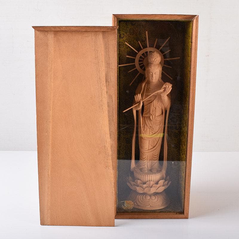 仏教美術　木彫　観音菩薩像　仏像　置物　木箱付　C　7604C