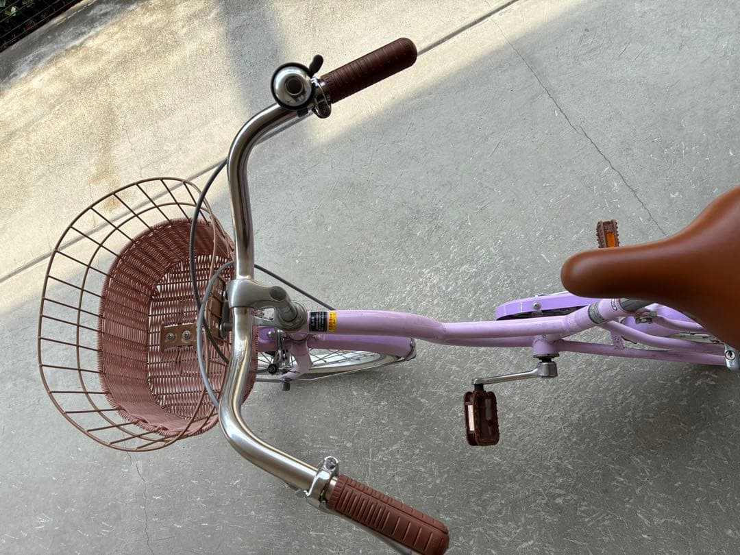 子供用自転車 パープル 前面バスケット付き　大阪府引き取り限定