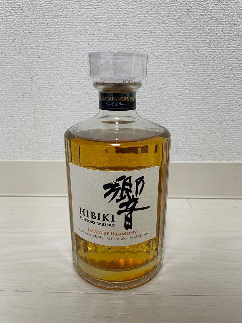 ウイスキー HIBIKI JAPANESE HARMONY 700ml 43%