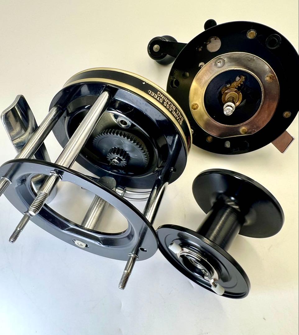 ABU アンバサダー 5000C 稀少モデル