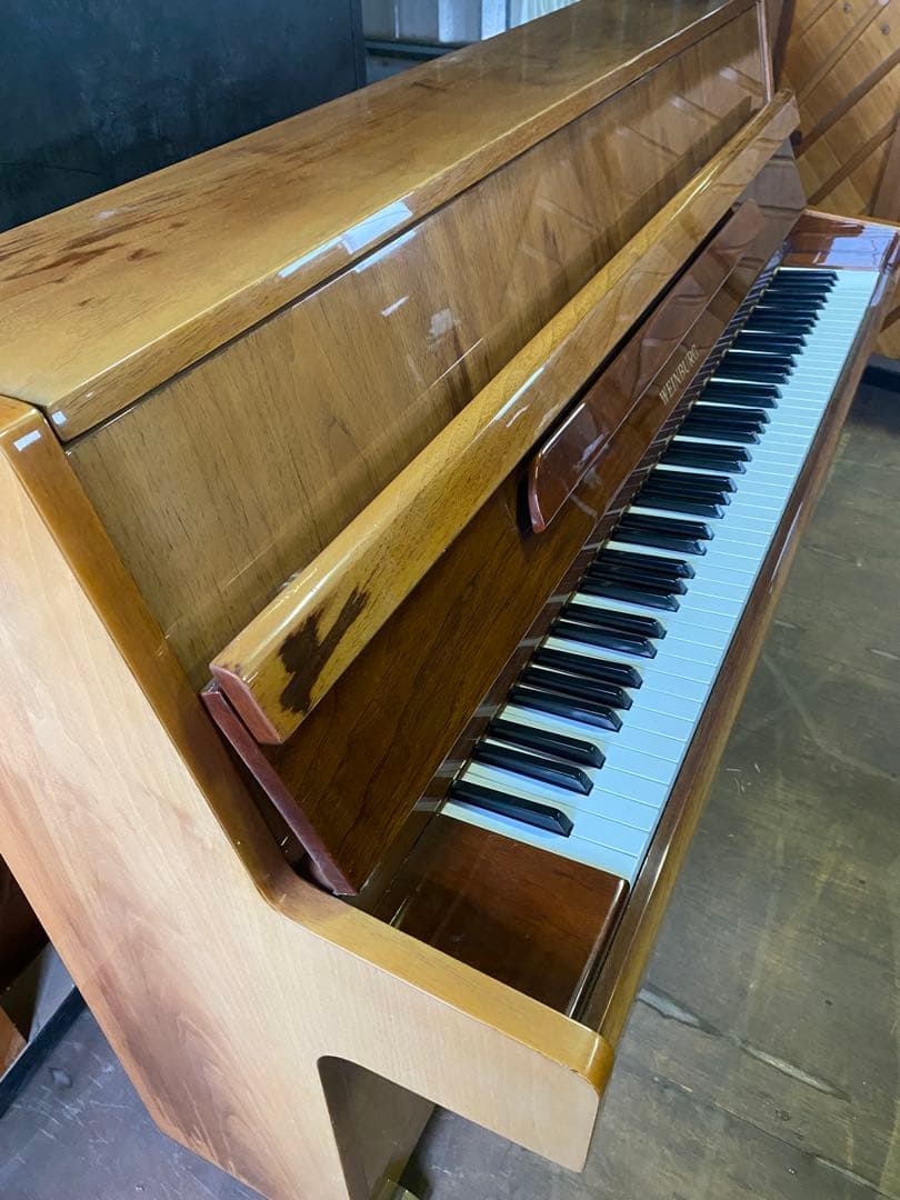 最終値引き WEINBURGアップライトピアノ 値下げしました。
