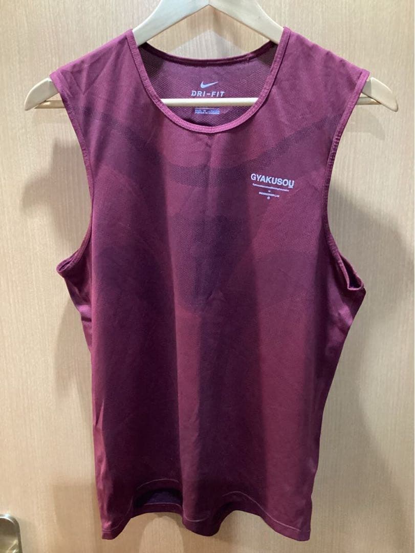 GYAKUSOU ギャクソウ タンクトップ ノースリーブ M ナイキ 美品