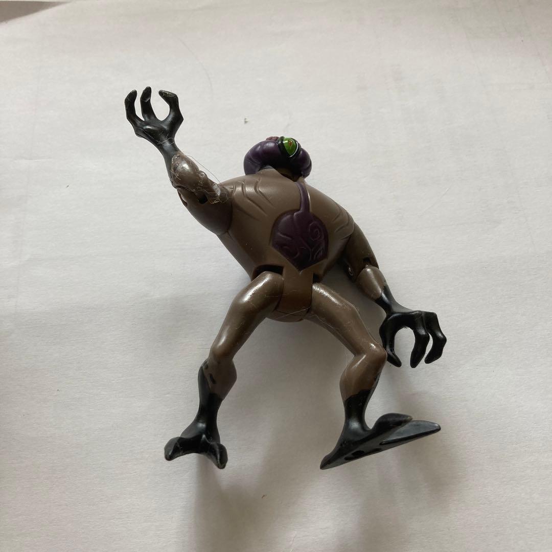 ben10フィギュア