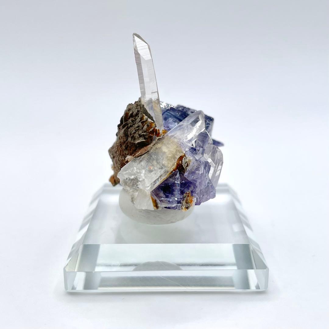 中国 ヤオガンシャン産 フローライト/水晶 共生 鉱物標本