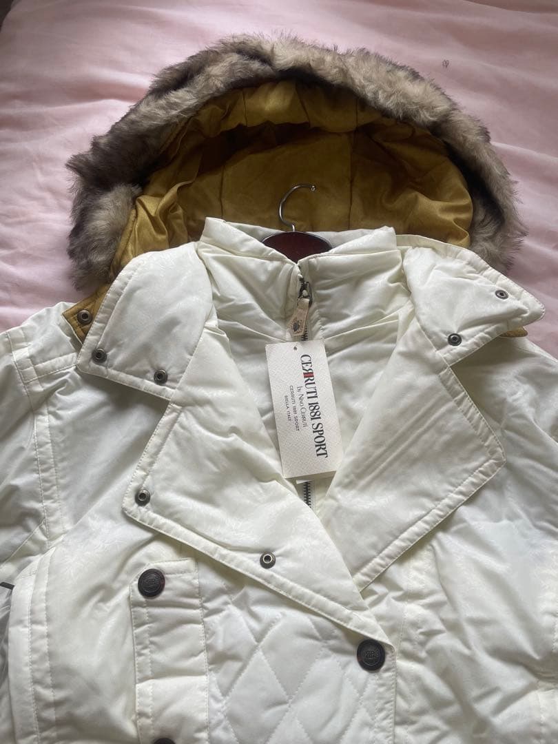 CERRUTIとcourregesのスキーウェア