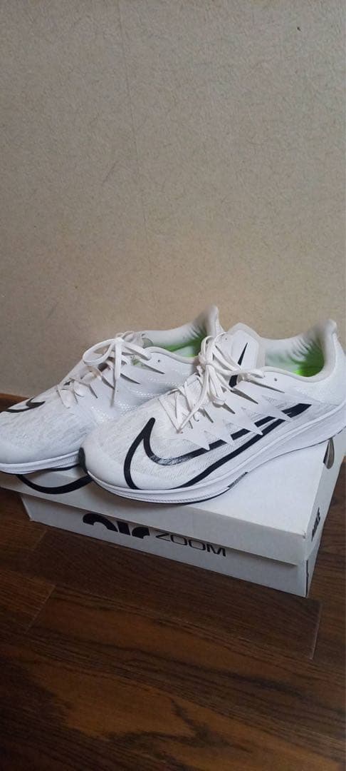 Nike Air Zoom ランニングシューズ ホワイト