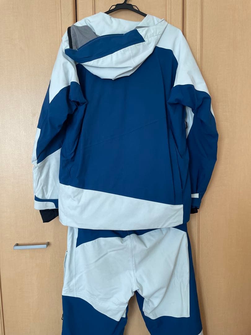 【お値下げ中！】Phenix スキーウェア ネイビー/ホワイト