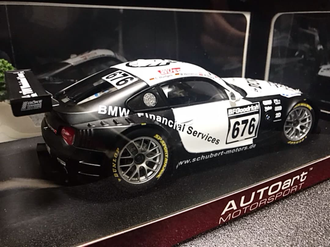#オートアート AUTOart 1/18  Z4 クーペ シューベルト