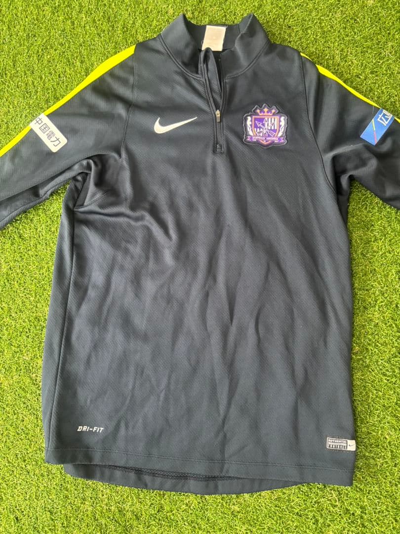 ②　選手支給品　上下　サンフレッチェ広島　非売品　七部丈　サンフレ