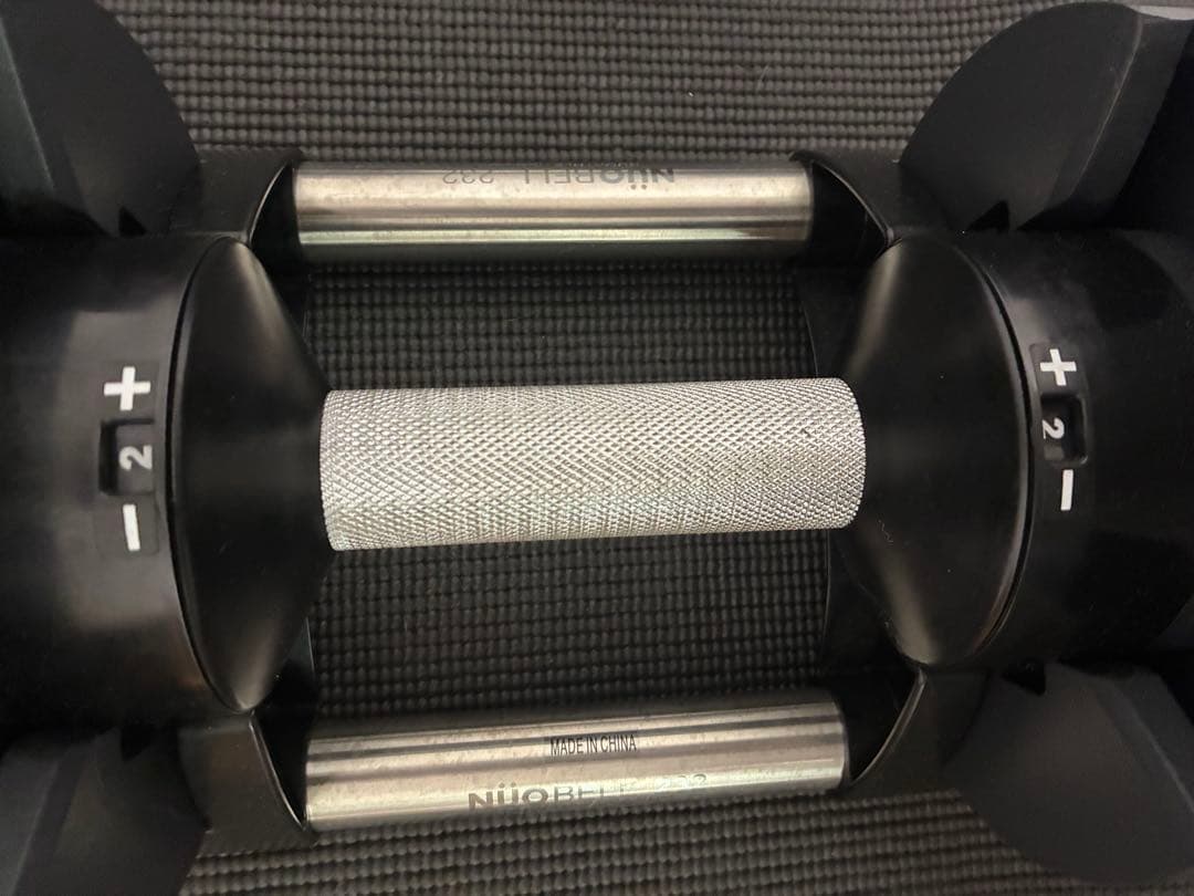 現地渡し】フレックスベル32kg 可変ダンベル トレーニングベンチ フロアマット