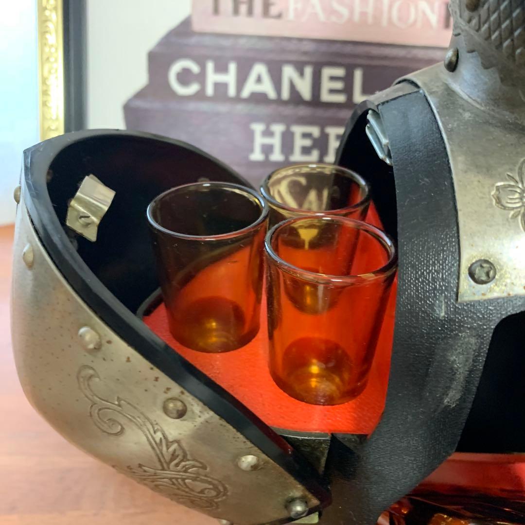 ニッカウヰスキー西洋甲冑デキャンタ