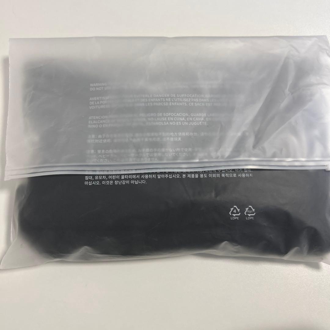 アイドル lesserafim CROP HOODIE