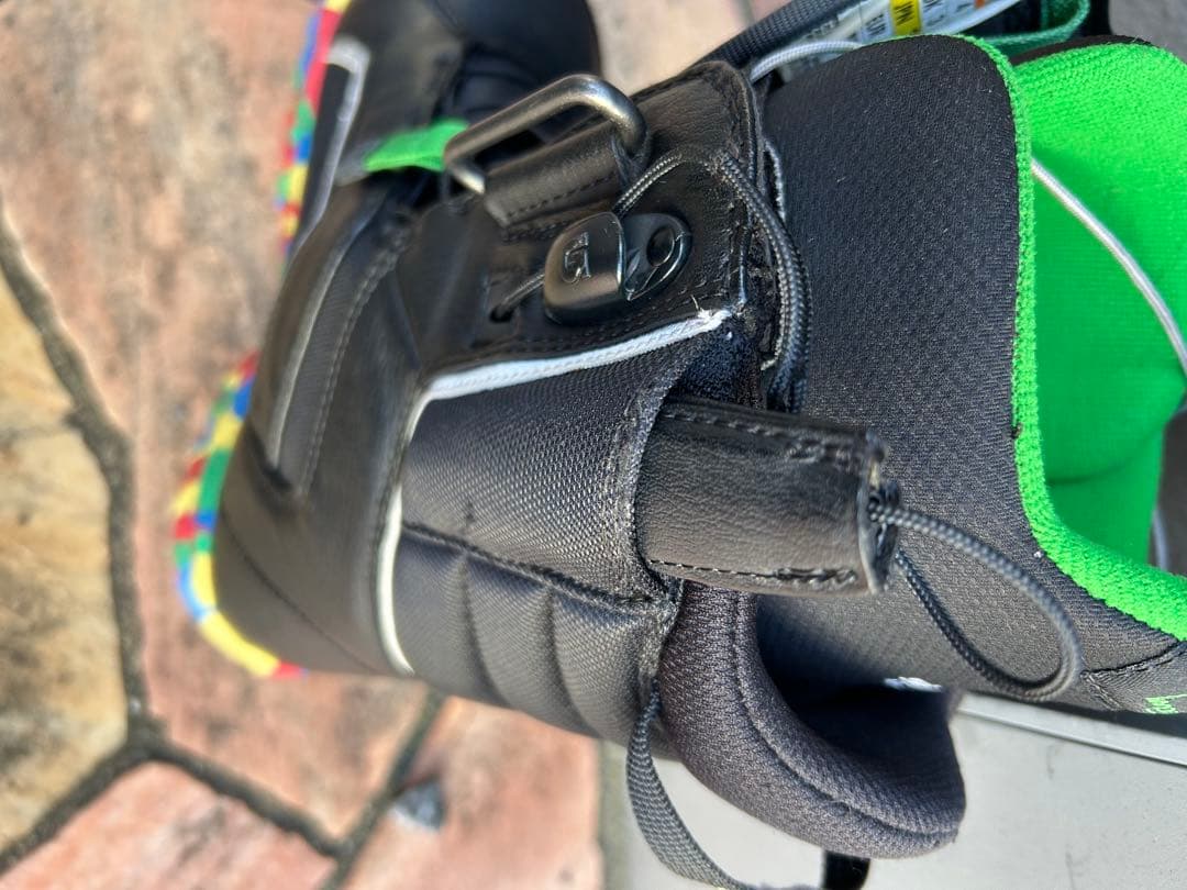 Burton スノーボードブーツ　22センチ