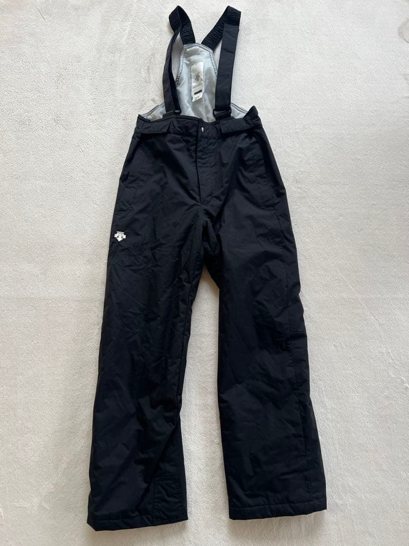 ONYONE オンヨネ 150 スキーウェア上下 セットアップ デサント 赤 黒