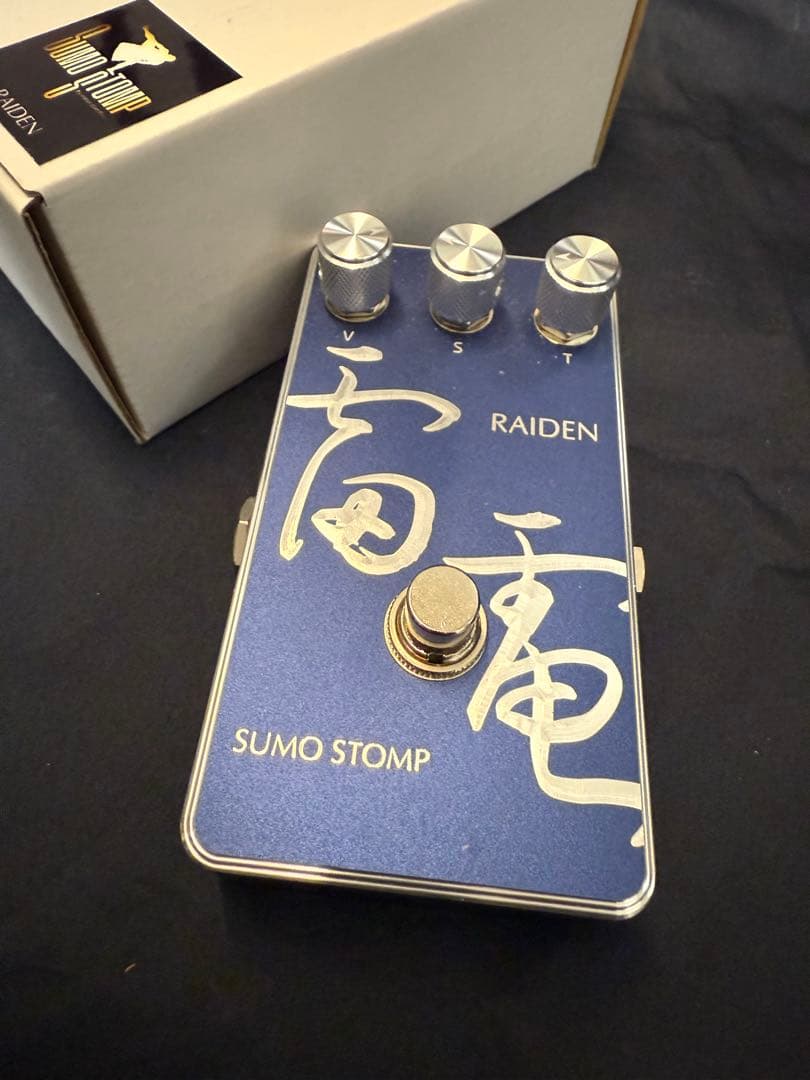 Sumo stomp 雷神 raijin big muff ビックマフ
