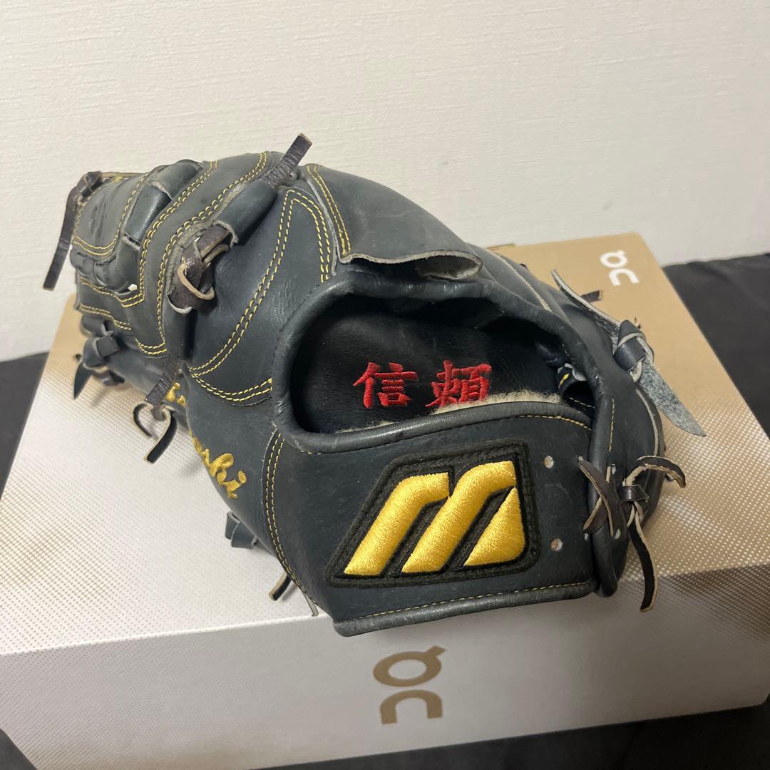 和田毅　実使用グローブ