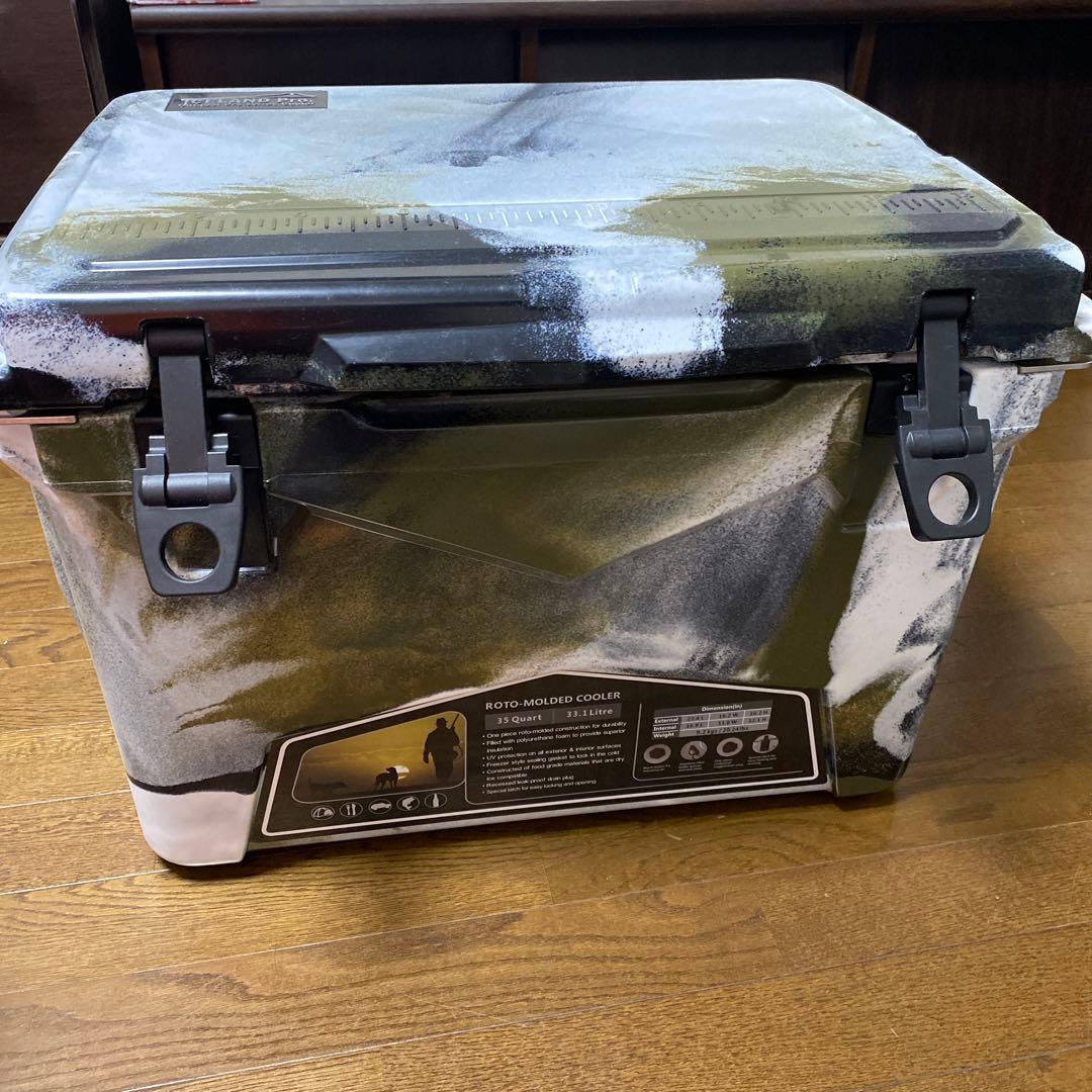 アイスランドクーラーボックス